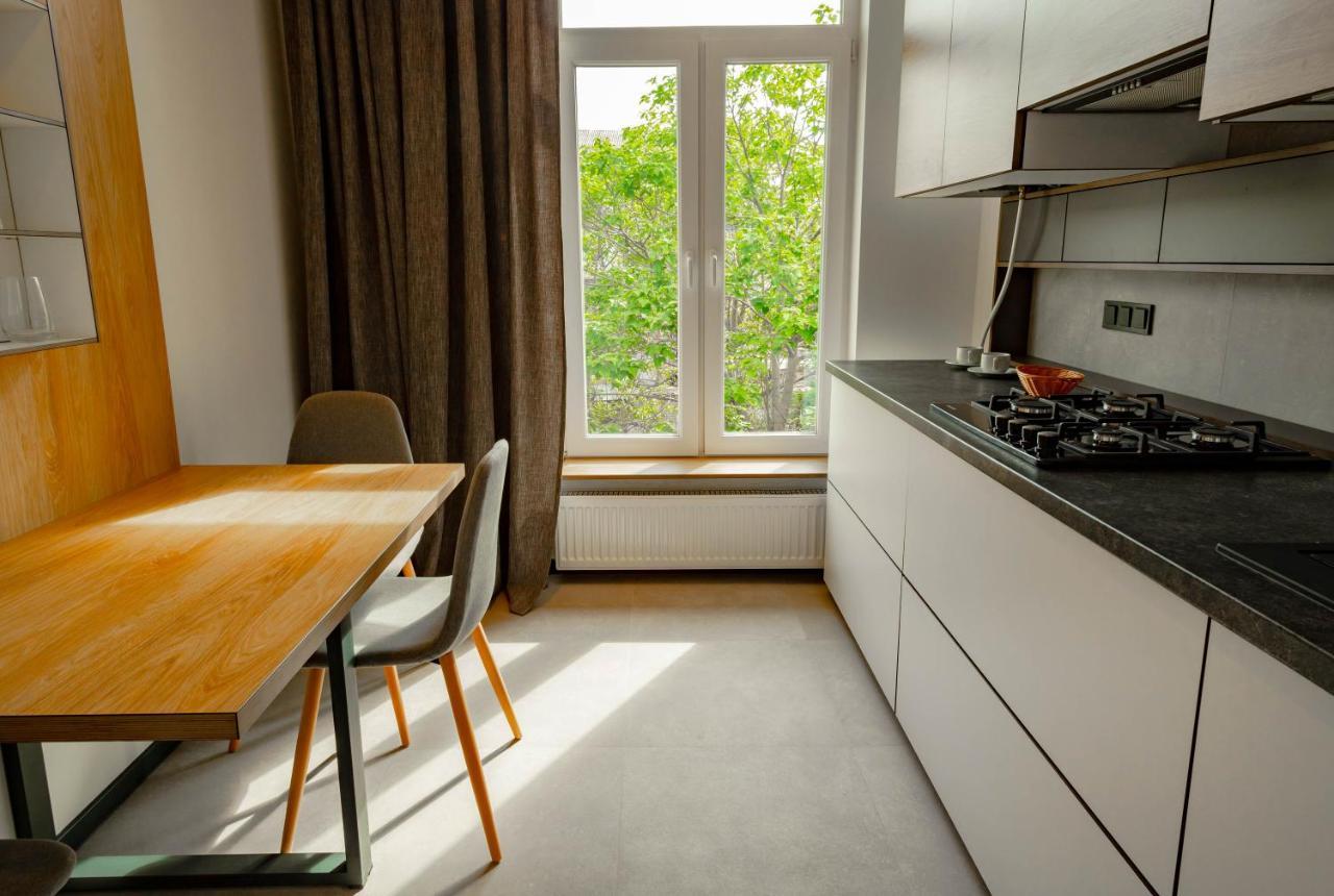 Duke Apartments Одеса Екстериор снимка