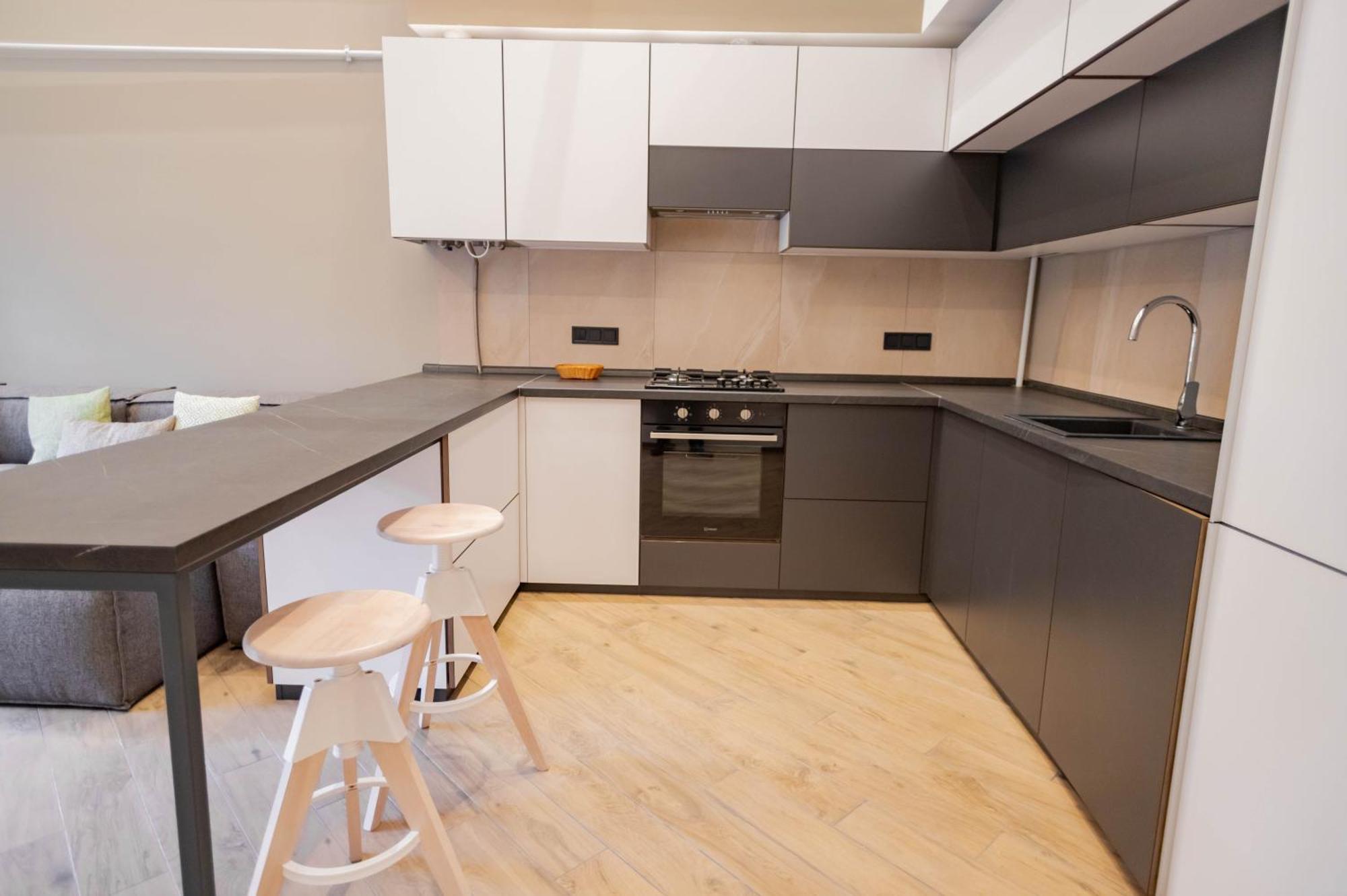 Duke Apartments Одеса Екстериор снимка